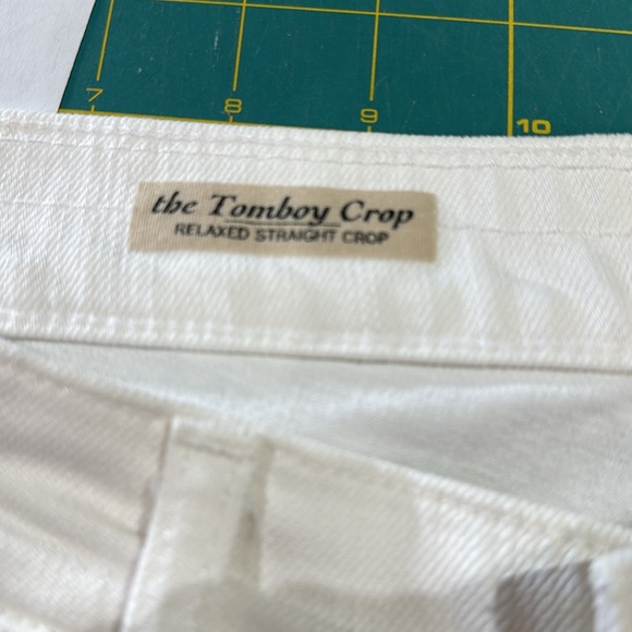 The Tomboy Crop by AG - Picture 2 of 13